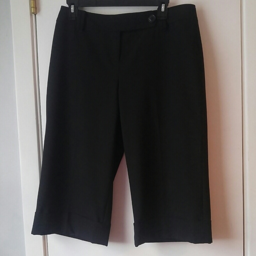 Ann Taylor Loft Black 3/4 Trousers